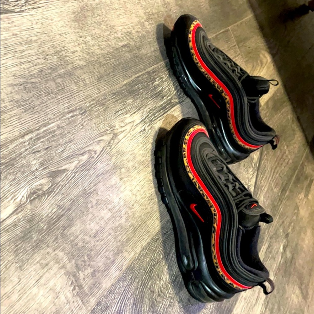 97s Nikes shoes ❤️